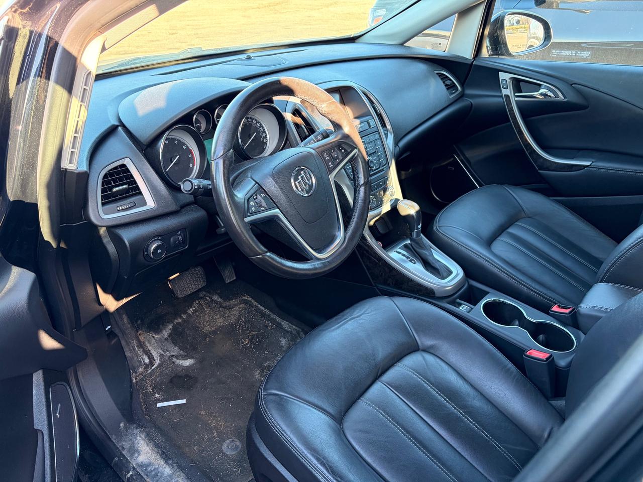 2015 Buick Verano Leather 4dr Sedan Photo