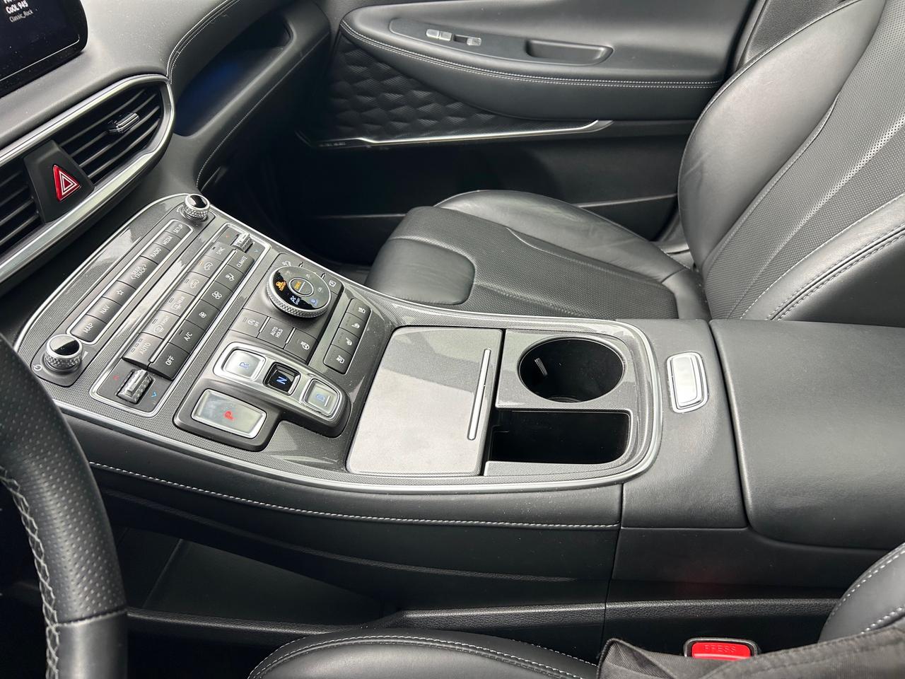 2022 Hyundai Santa Fe Ultimate Calligraphy 4dr All-Wheel Drive Photo