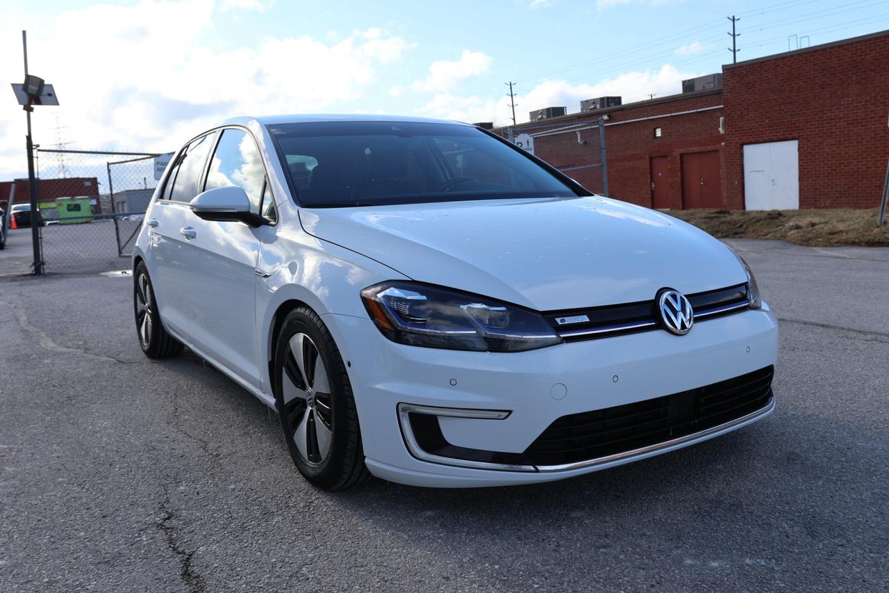 2018 Volkswagen e-Golf COMFORTLINE/NAV/LEATHER/MEMORY SEAT/HEATED SEATS/B Photo