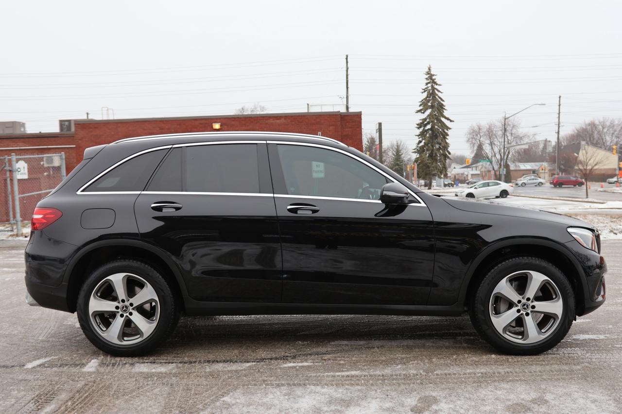 2019 Mercedes-Benz GLC-Class GLC300-4MATIC/NAV/360 CAM/PANOROOF/BLIS/P SENSORS/ Photo