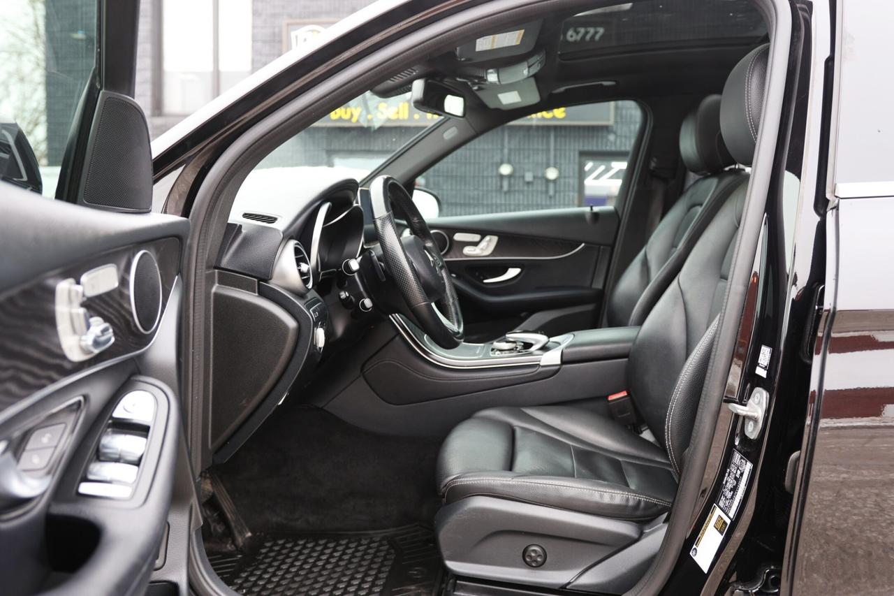 2019 Mercedes-Benz GLC-Class GLC300-4MATIC/NAV/360 CAM/PANOROOF/BLIS/P SENSORS/ Photo