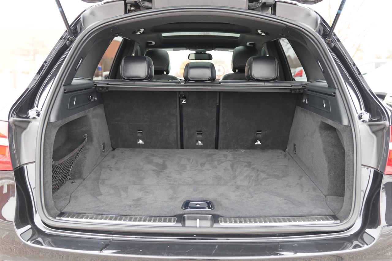 2019 Mercedes-Benz GLC-Class GLC300-4MATIC/NAV/360 CAM/PANOROOF/BLIS/P SENSORS/ Photo