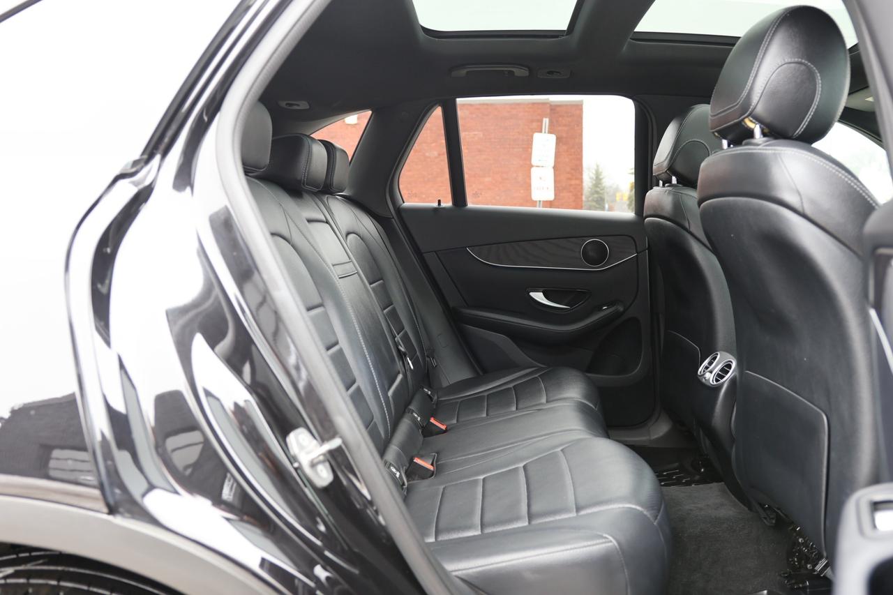 2019 Mercedes-Benz GLC-Class GLC300-4MATIC/NAV/360 CAM/PANOROOF/BLIS/P SENSORS/ Photo