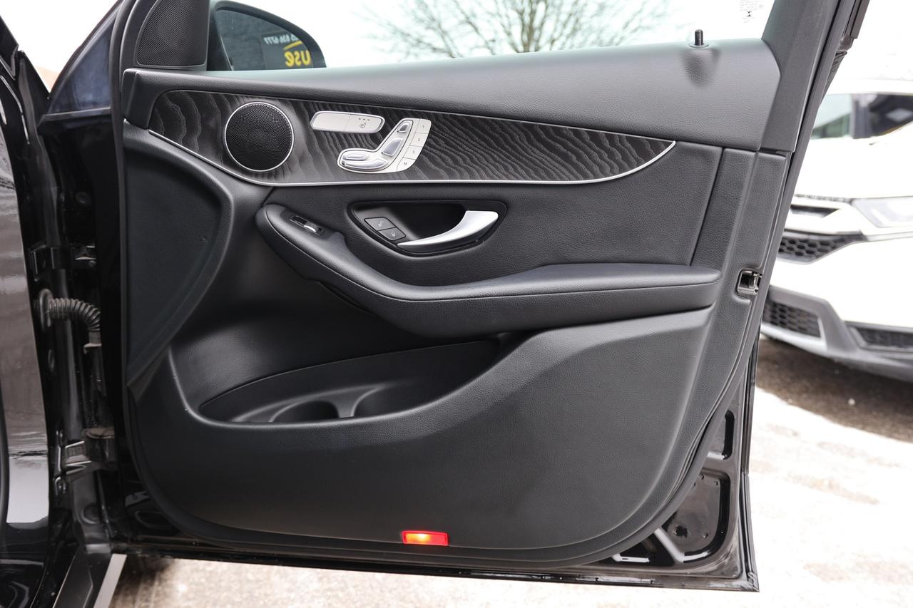 2019 Mercedes-Benz GLC-Class GLC300-4MATIC/NAV/360 CAM/PANOROOF/BLIS/P SENSORS/ Photo