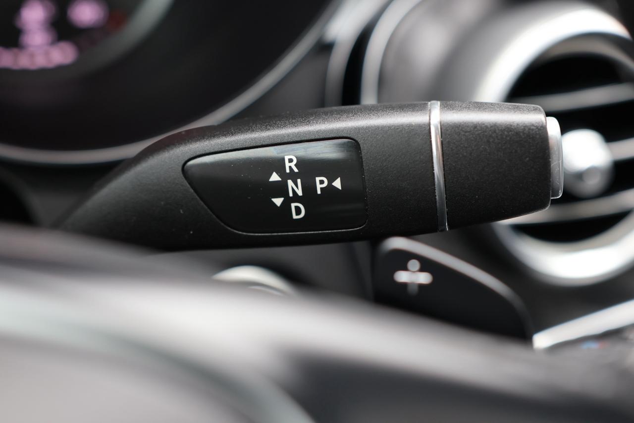 2019 Mercedes-Benz GLC-Class GLC300-4MATIC/NAV/360 CAM/PANOROOF/BLIS/P SENSORS/ Photo