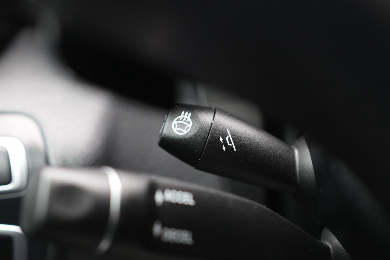 2019 Mercedes-Benz GLC-Class GLC300-4MATIC/NAV/360 CAM/PANOROOF/BLIS/P SENSORS/ Photo