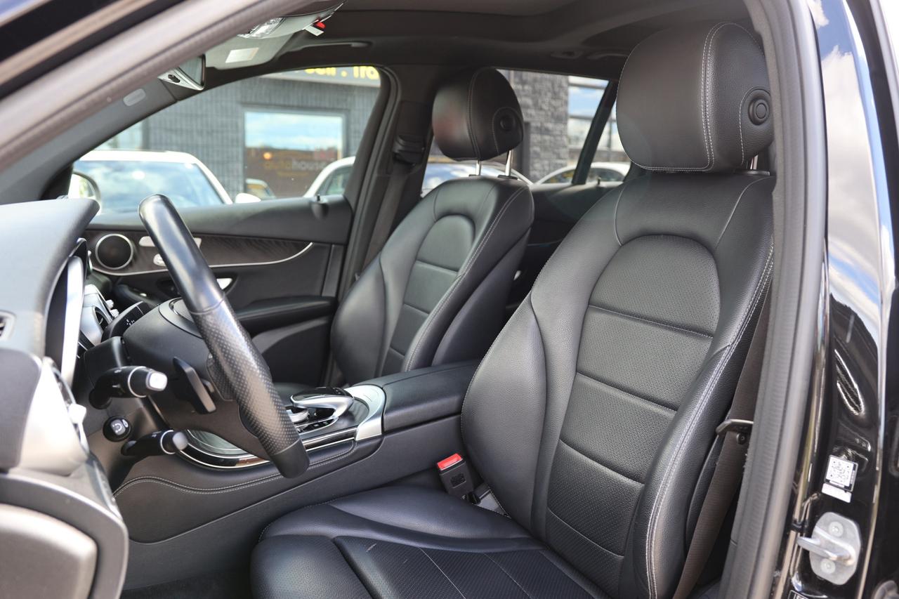 2019 Mercedes-Benz GLC-Class GLC300-4MATIC/NAV/360 CAM/BLIS/P SENSORS/PANOROOF/ Photo
