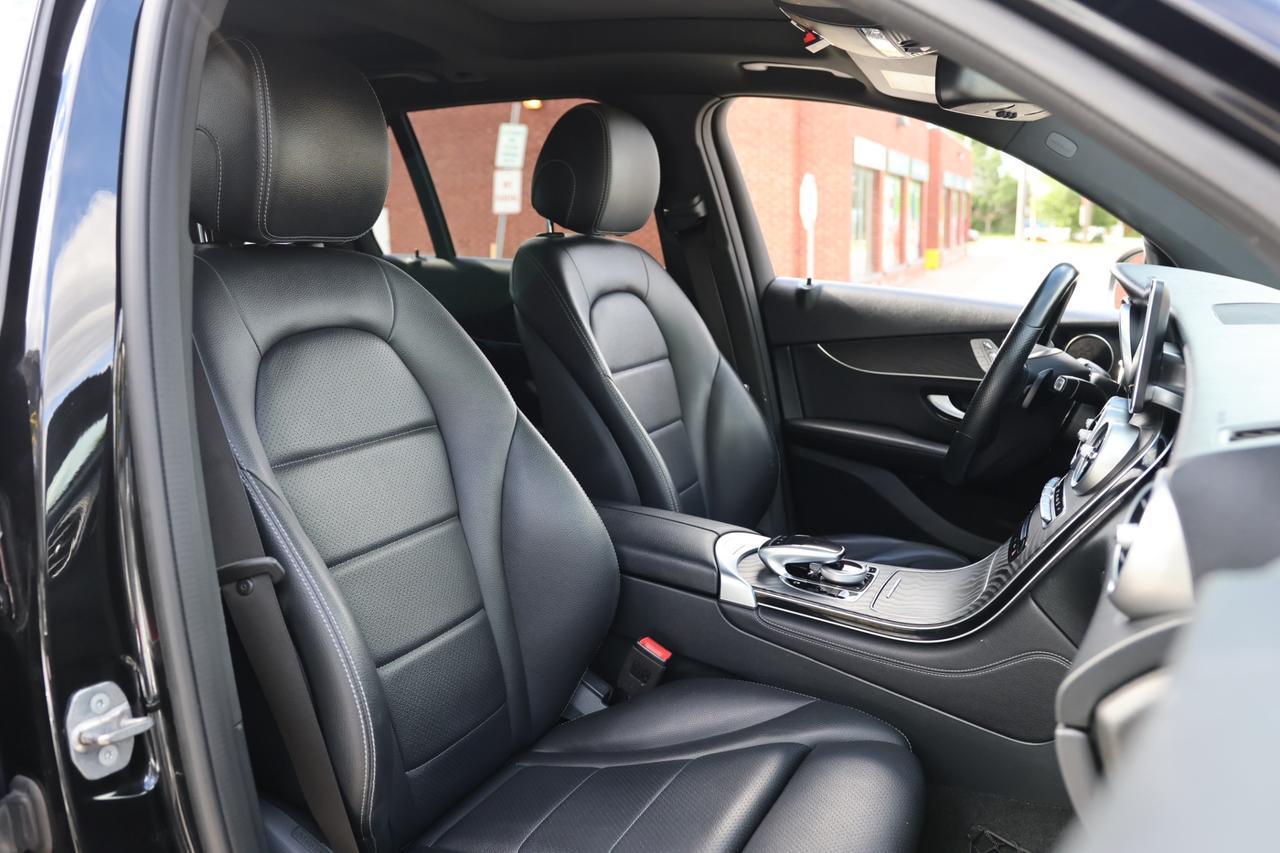 2019 Mercedes-Benz GLC-Class GLC300-4MATIC/NAV/360 CAM/BLIS/P SENSORS/PANOROOF/ Photo