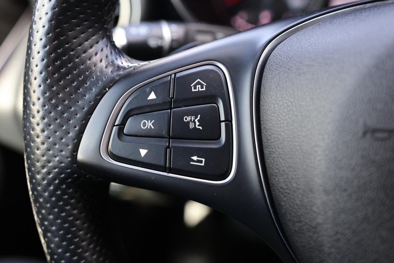 2019 Mercedes-Benz GLC-Class GLC300-4MATIC/NAV/360 CAM/BLIS/P SENSORS/PANOROOF/ Photo