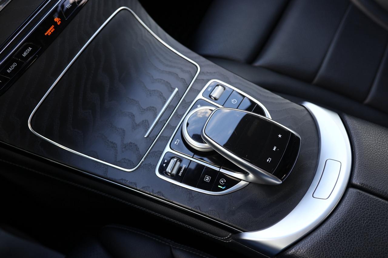 2019 Mercedes-Benz GLC-Class GLC300-4MATIC/NAV/360 CAM/BLIS/P SENSORS/PANOROOF/ Photo