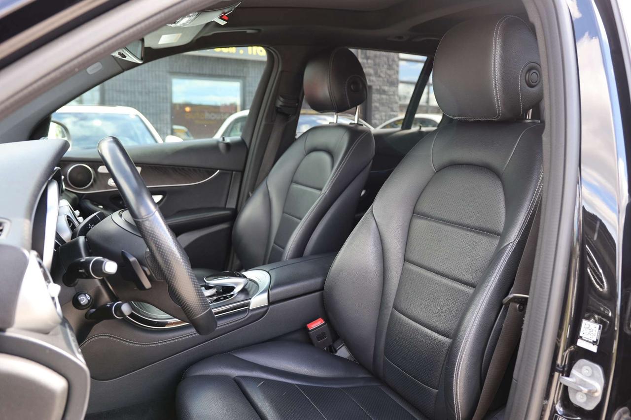2019 Mercedes-Benz GLC GLC300-4MATIC/NAV/360 CAM/BLIS/P SENSORS/PANOROOF/LEATHER/H SEATS&STEERING/KEYLESS/BT/HEADLIGHT PKG Photo