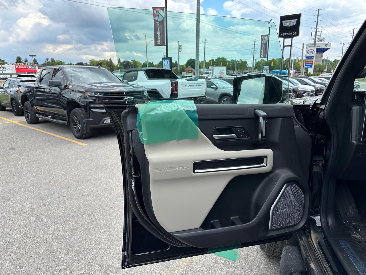 2026 GMC HUMMER EV SUV 2X w/1SF 4dr All-Wheel Drive Photo