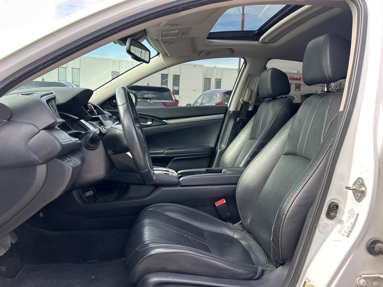 2018 Honda Civic Sedan Touring Leather  Navigation  Sunroof  CarPlay Photo