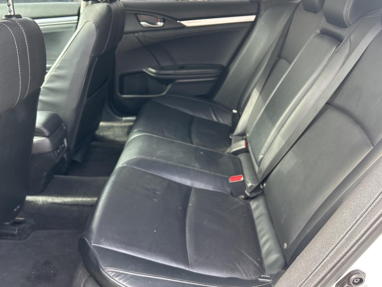 2018 Honda Civic Sedan Touring Leather  Navigation  Sunroof  CarPlay Photo