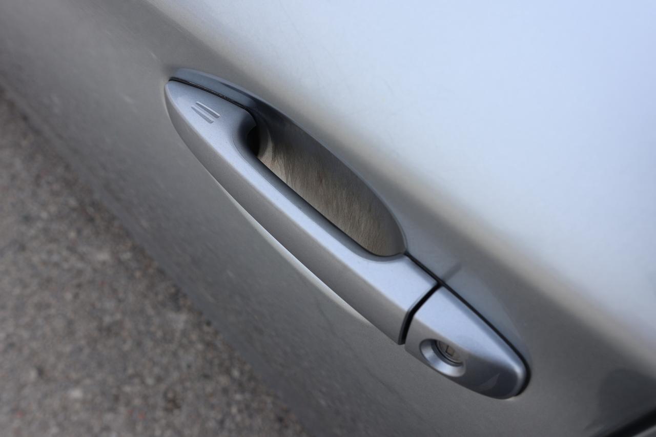 2018 Subaru Legacy LIMITED-3.6R-AWD-EYESIGHT PKG/NAV/ADAPT CRUISE/BCA Photo