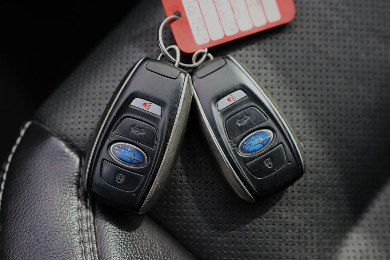 2018 Subaru Legacy LIMITED-3.6R-AWD-EYESIGHT PKG/NAV/ADAPT CRUISE/BCA Photo