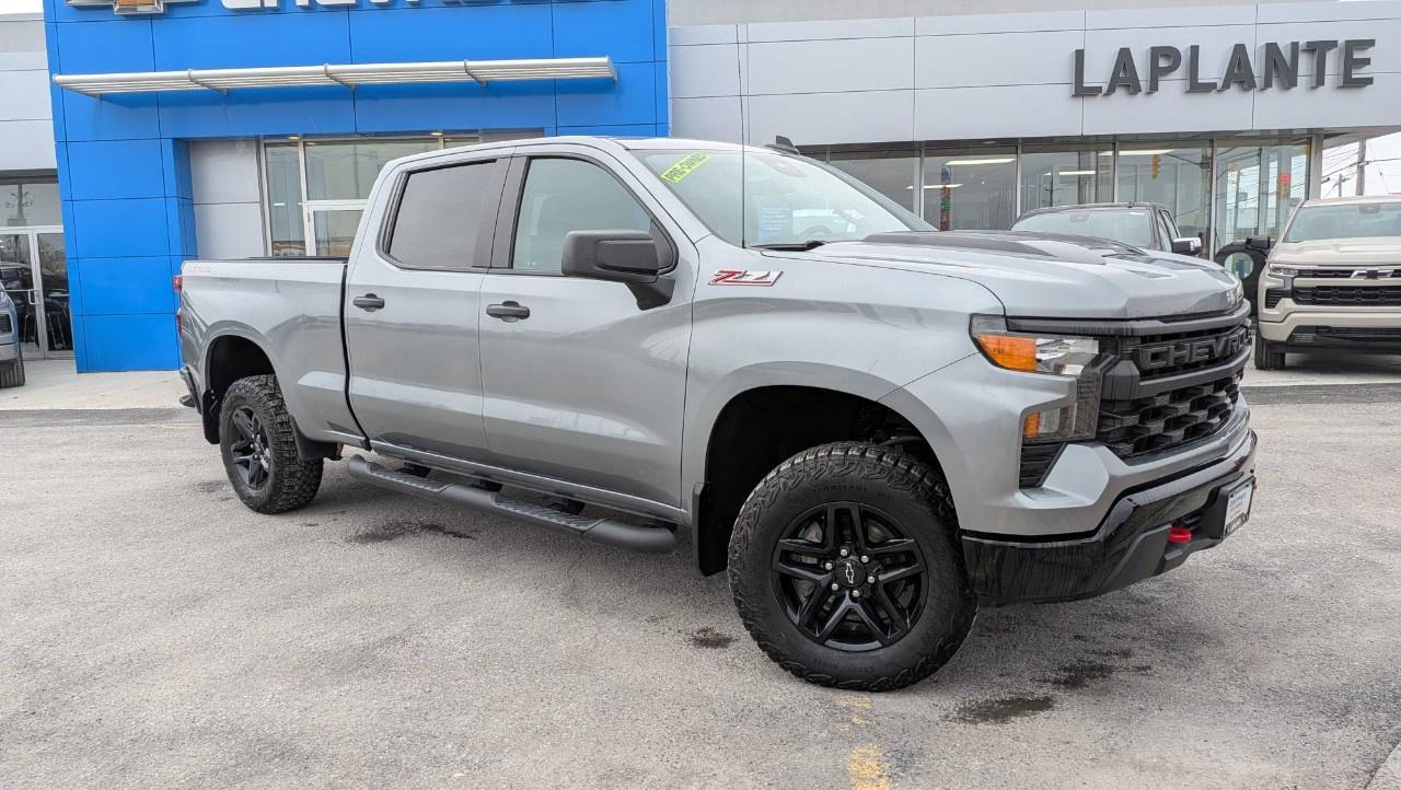 2024 Chevrolet Silverado 1500 Crew Cab Standard Box 4-Wheel Drive Custom Trail Boss Photo