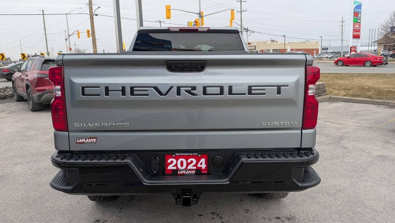 2024 Chevrolet Silverado 1500 Crew Cab Standard Box 4-Wheel Drive Custom Trail Boss Photo4