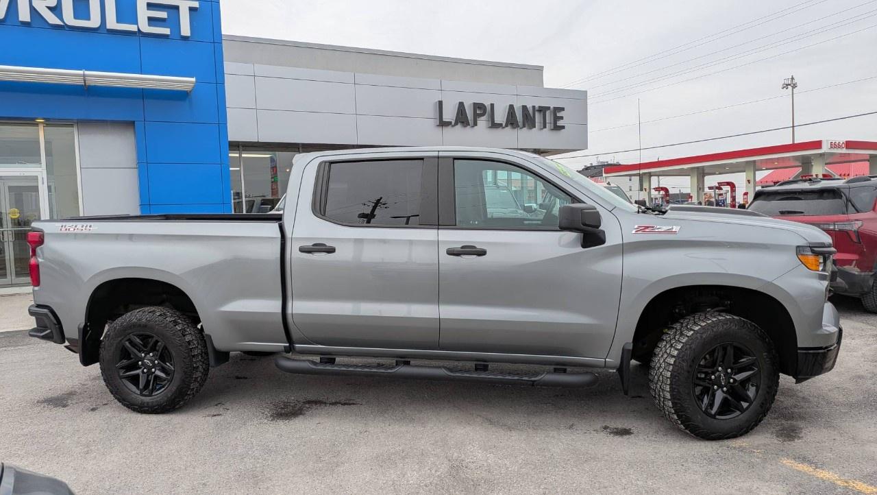 2024 Chevrolet Silverado 1500 Crew Cab Standard Box 4-Wheel Drive Custom Trail Boss Photo