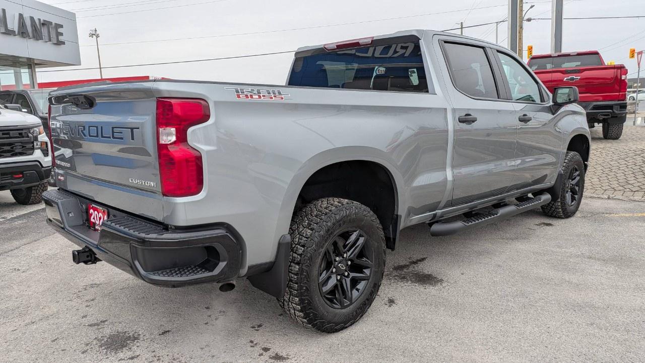 2024 Chevrolet Silverado 1500 Crew Cab Standard Box 4-Wheel Drive Custom Trail Boss Photo