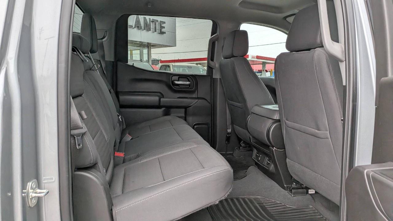 2024 Chevrolet Silverado 1500 Crew Cab Standard Box 4-Wheel Drive Custom Trail Boss Photo