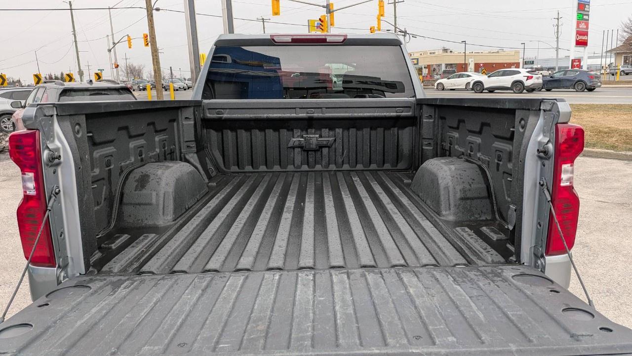 2024 Chevrolet Silverado 1500 Crew Cab Standard Box 4-Wheel Drive Custom Trail Boss Photo