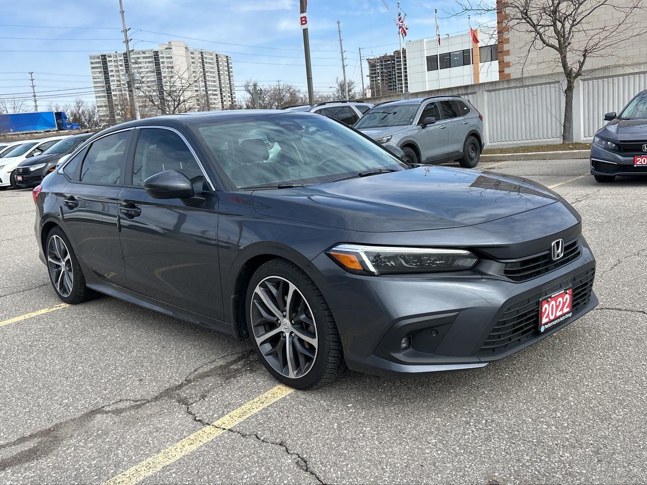 2022 Honda Civic Sedan Touring Leather  Navigation  Sunroof  CarPlay Photo