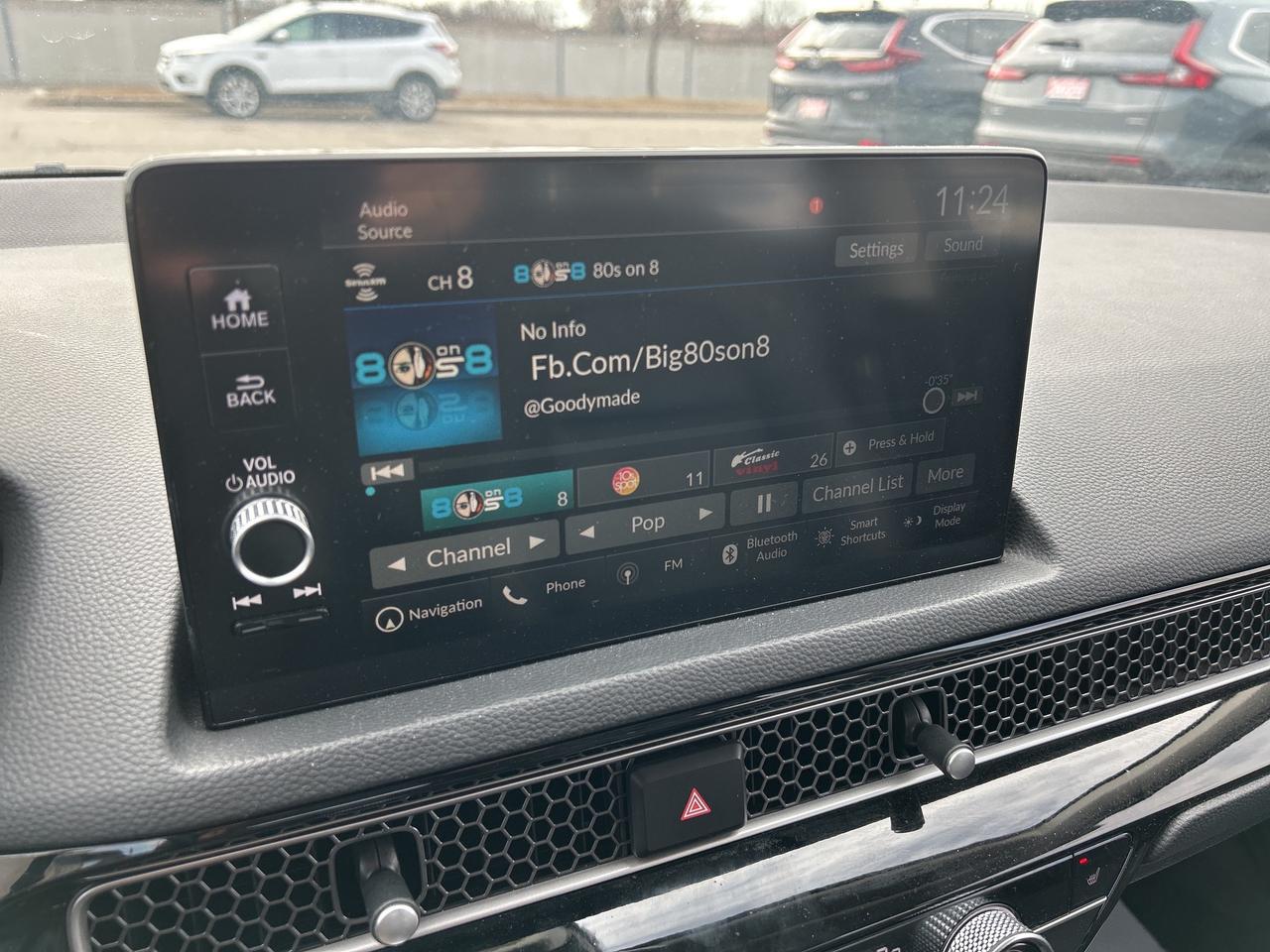 2022 Honda Civic Sedan Touring Leather  Navigation  Sunroof  CarPlay Photo