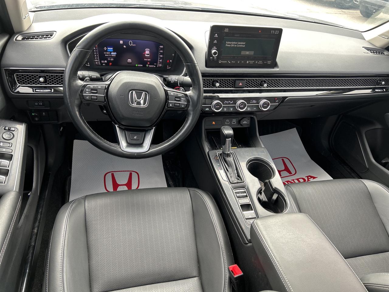 2022 Honda Civic Sedan Touring Leather  Navigation  Sunroof  CarPlay Photo