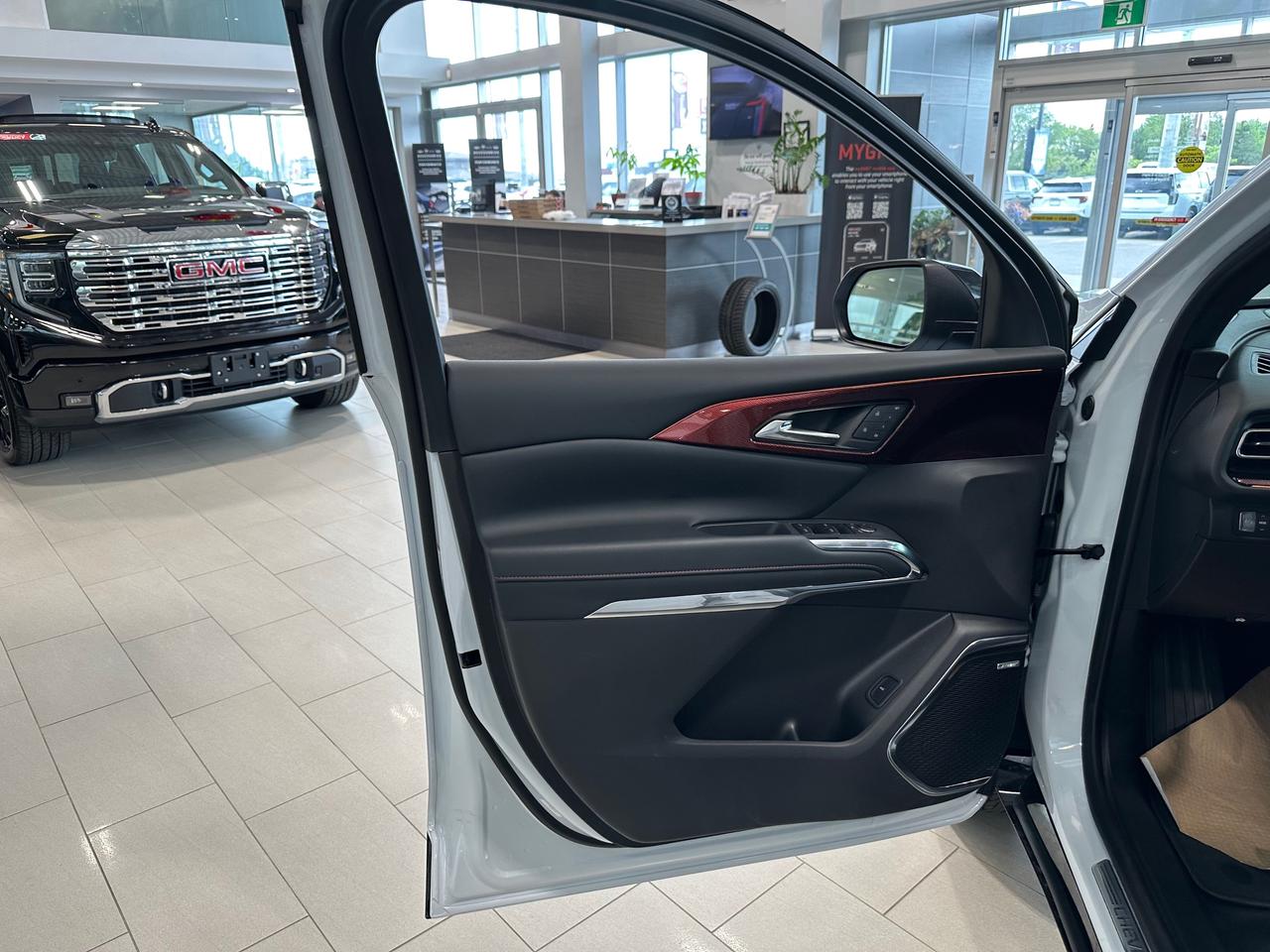 2026 Chevrolet Traverse RS 4dr All-Wheel Drive Photo