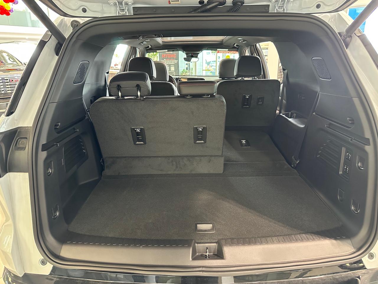 2026 Chevrolet Traverse RS 4dr All-Wheel Drive Photo