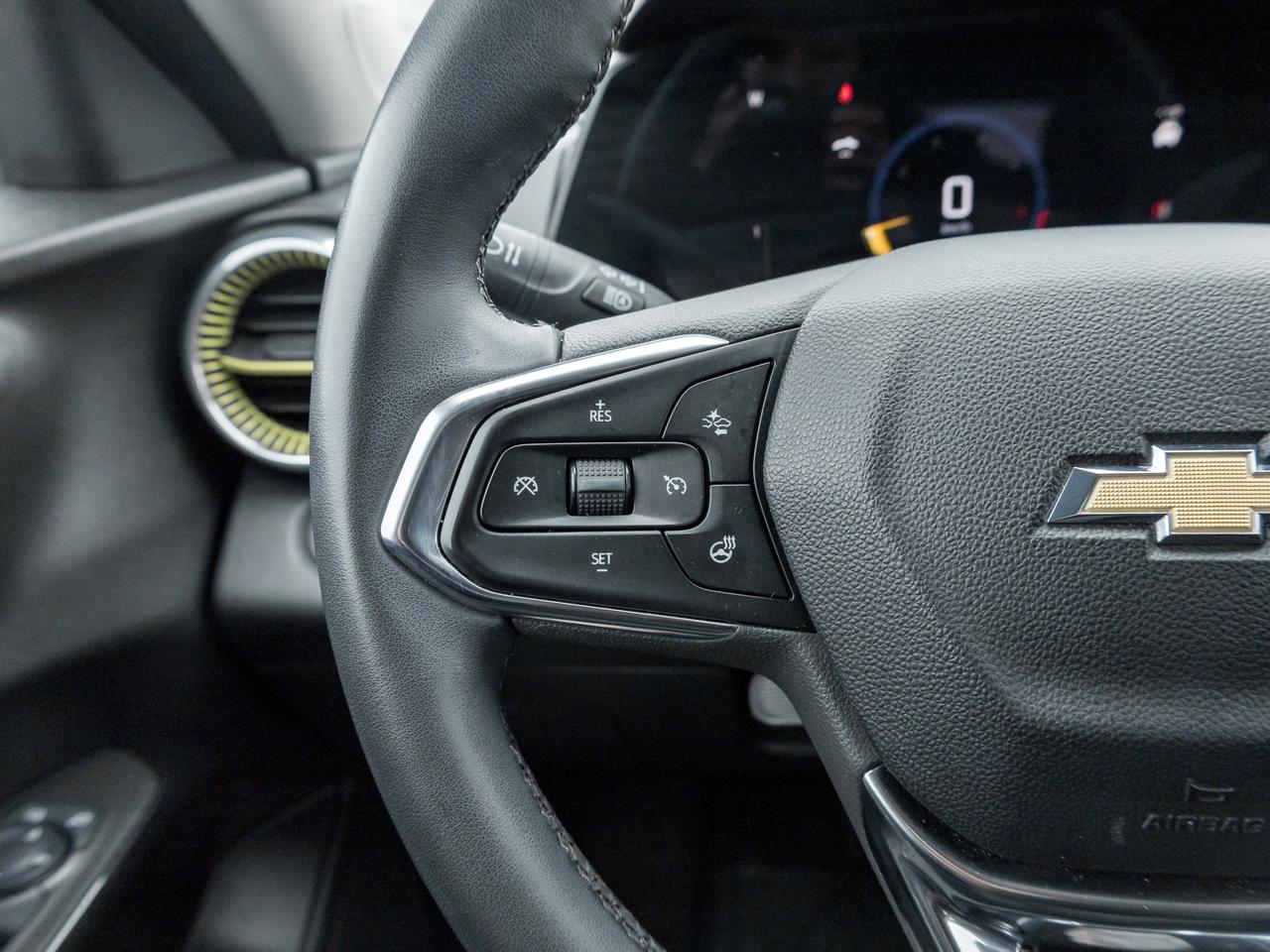 2025 Chevrolet Trax LT 4dr Front-Wheel Drive Photo