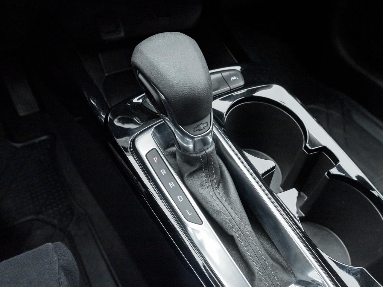 2025 Chevrolet Trax LT 4dr Front-Wheel Drive Photo