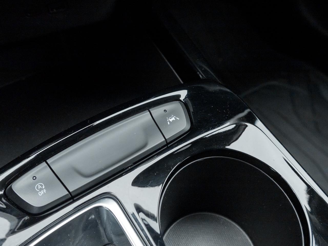 2025 Chevrolet Trax LT 4dr Front-Wheel Drive Photo