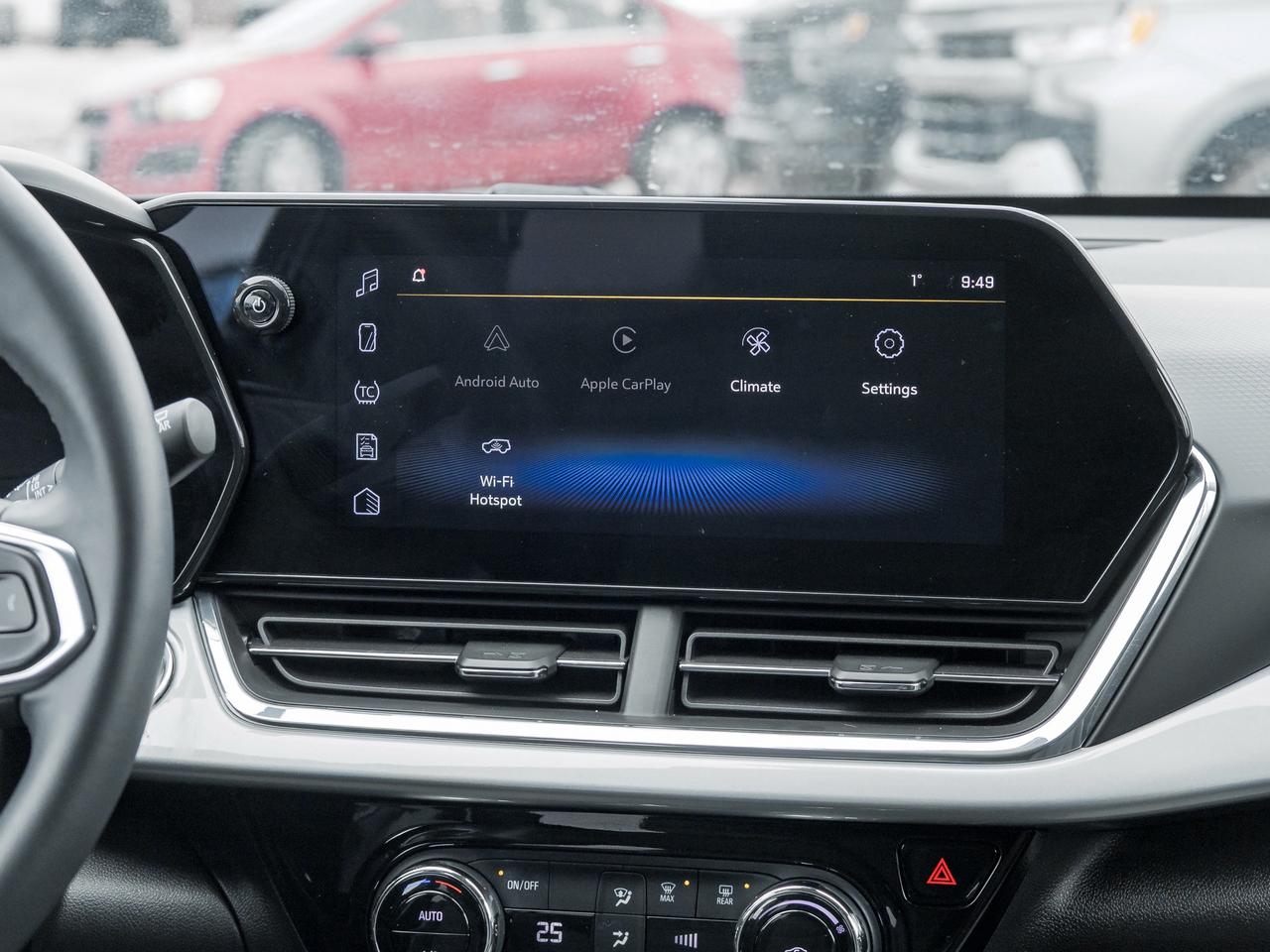 2025 Chevrolet Trax LT 4dr Front-Wheel Drive Photo