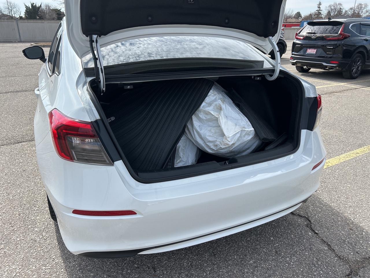 2023 Honda Civic Sedan Sport CarPlay Rear Cam Sunroof Heated Seats Photo