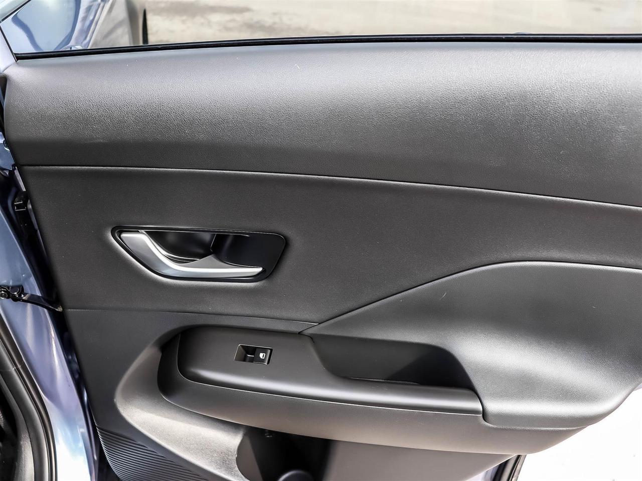 2025 Hyundai KONA Preferred Photo