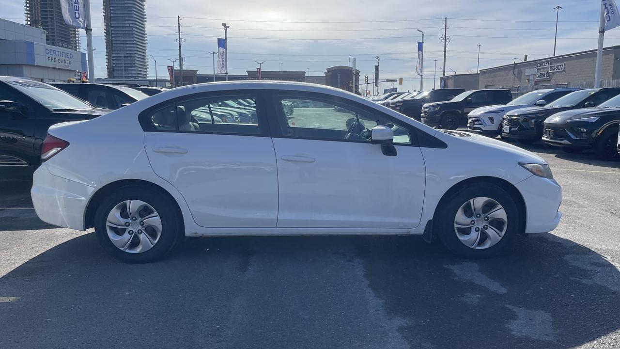 2015 Honda Civic Sedan 4dr Auto LX   AS IS Photo3