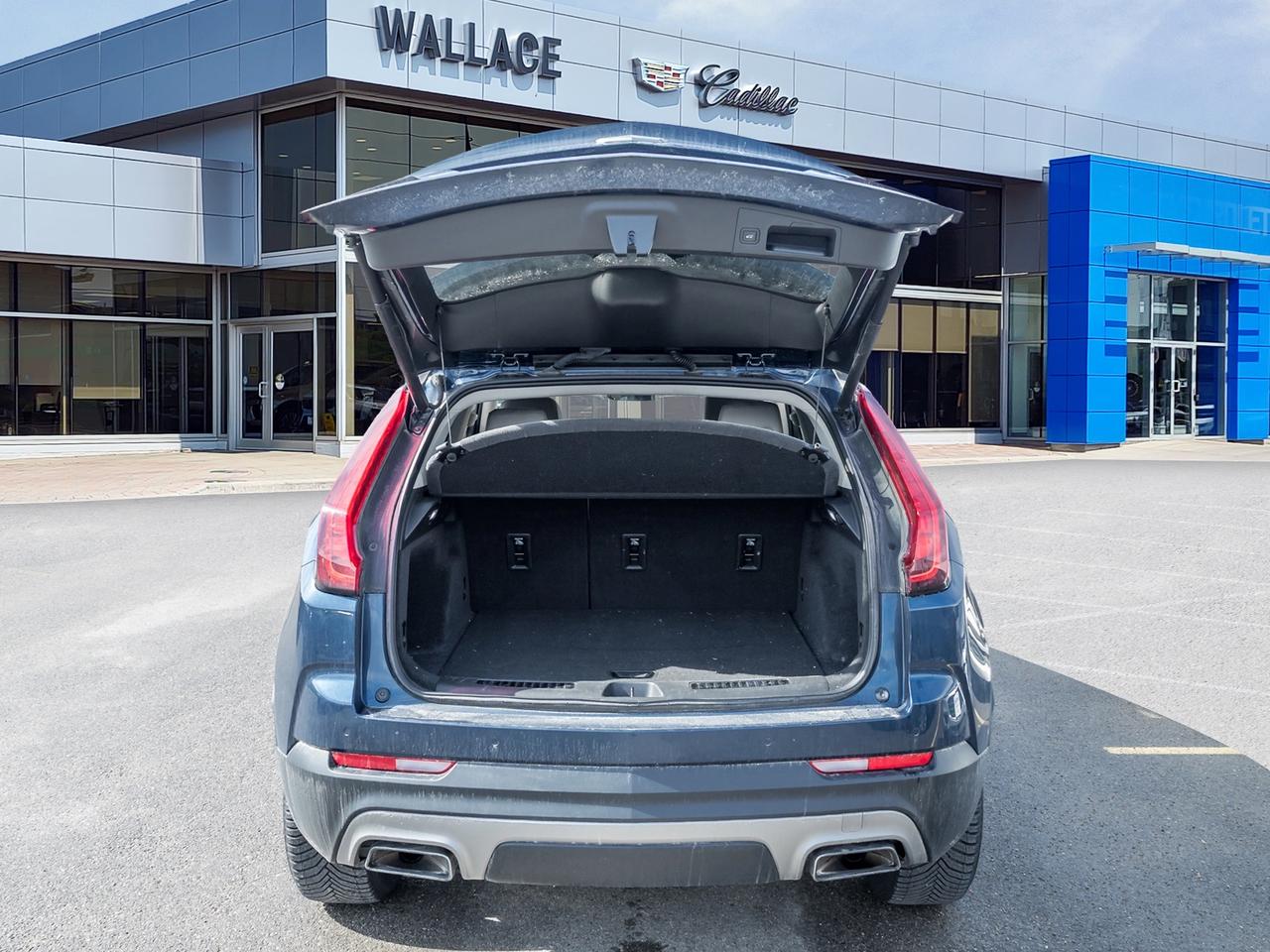 2020 Cadillac XT4 Luxury AWD   Sunroof   Heated Seats   Remote start Photo