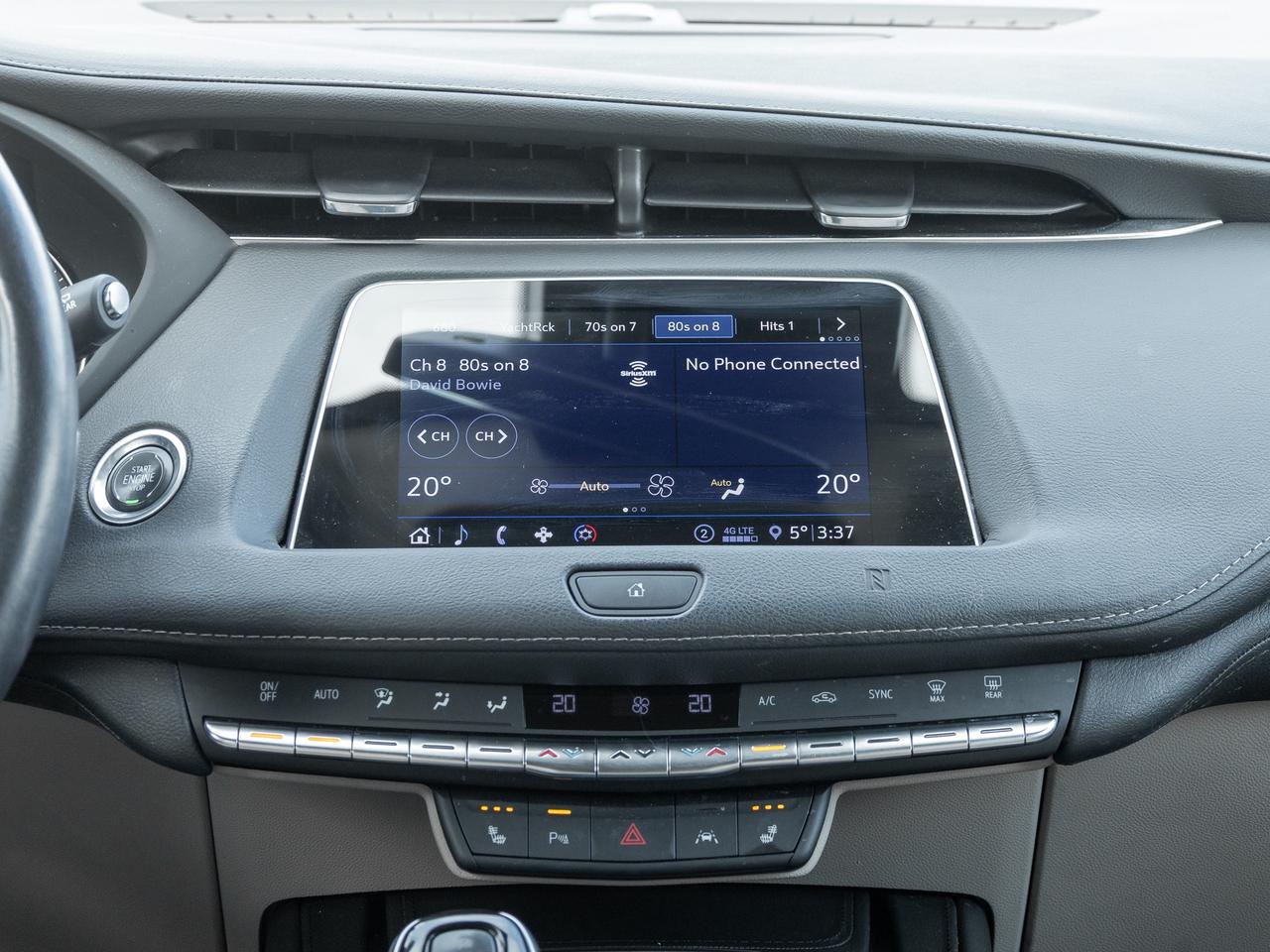 2020 Cadillac XT4 Luxury AWD   Sunroof   Heated Seats   Remote start Photo