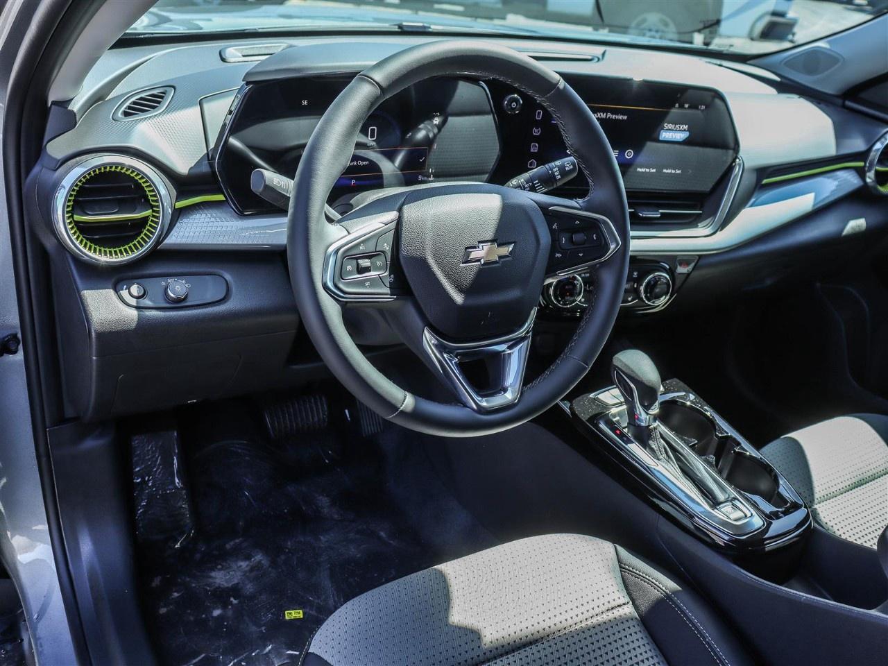 2026 Chevrolet Trax Fwd 4dr Lt Photo