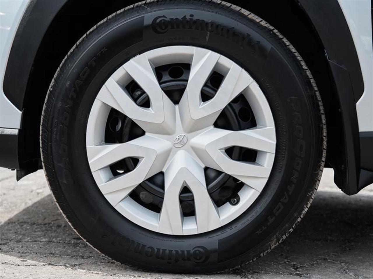 2023 Toyota Corolla Cross L AWD Photo