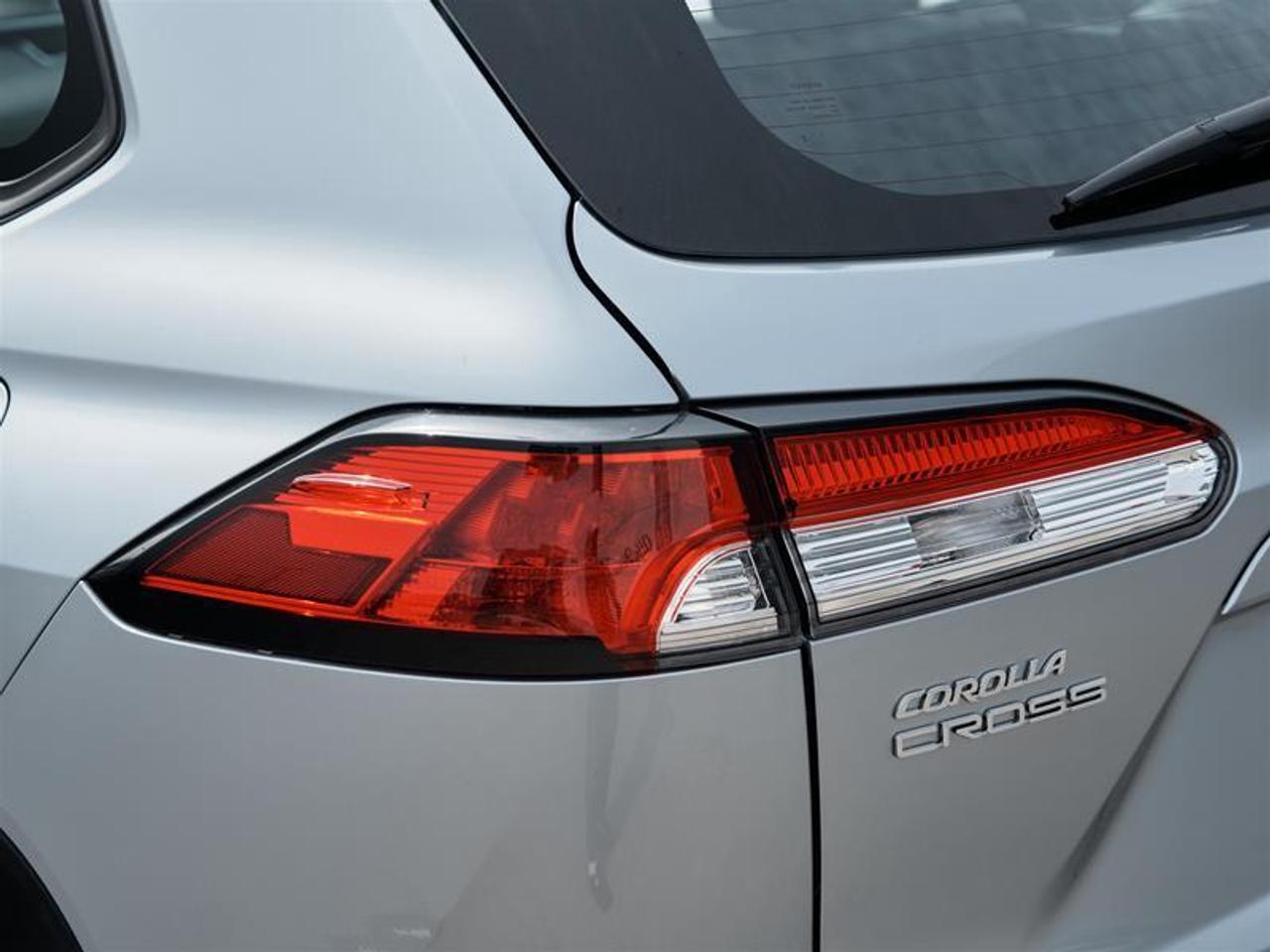 2023 Toyota Corolla Cross L AWD Photo
