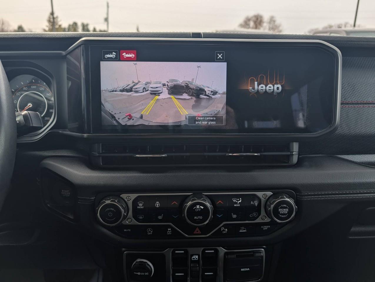 2024 Jeep Wrangler Rubicon NO ACCIDENTS / Extreme OFF ROAD package wi Photo