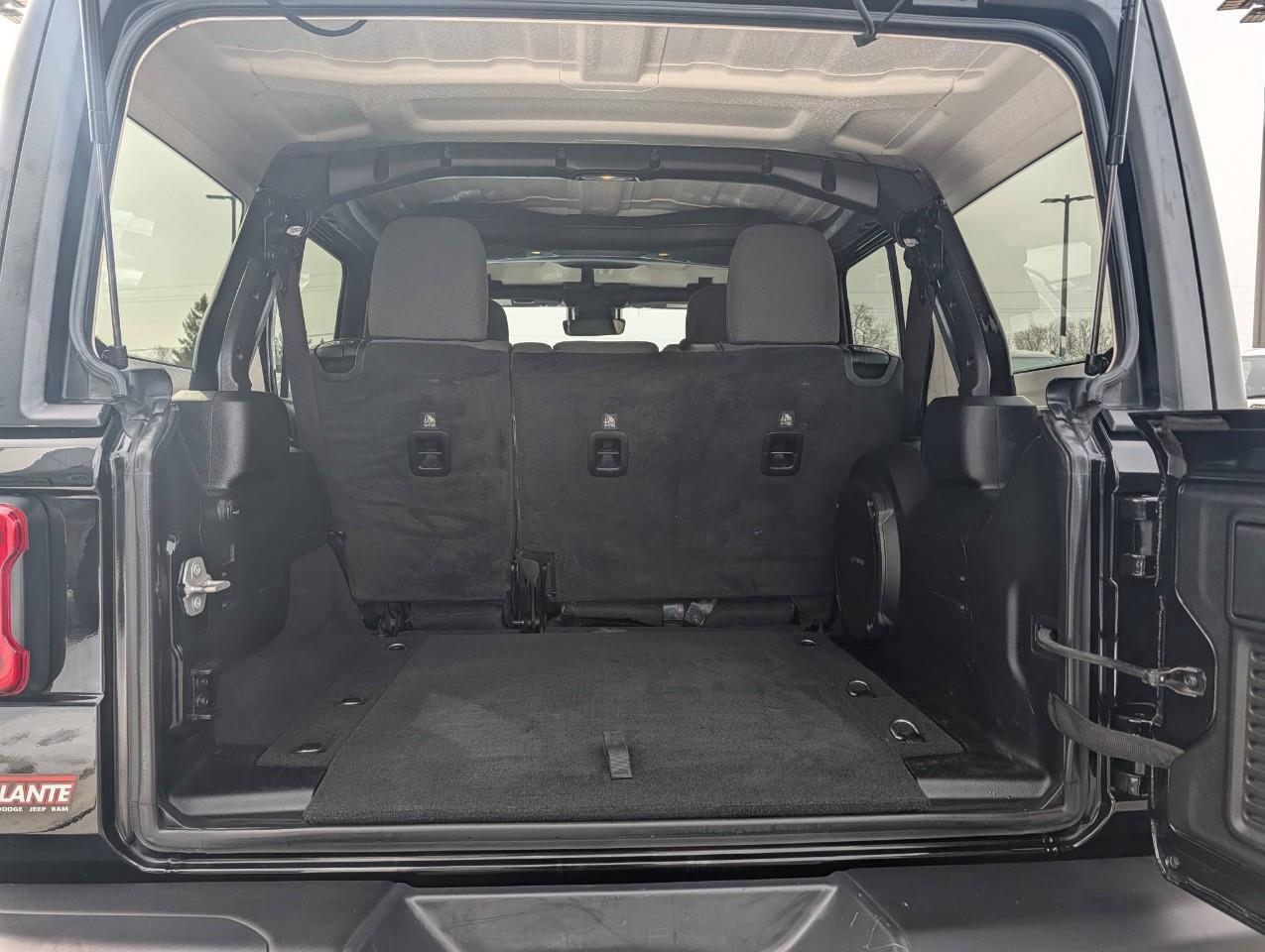 2024 Jeep Wrangler Rubicon NO ACCIDENTS / Extreme OFF ROAD package wi Photo