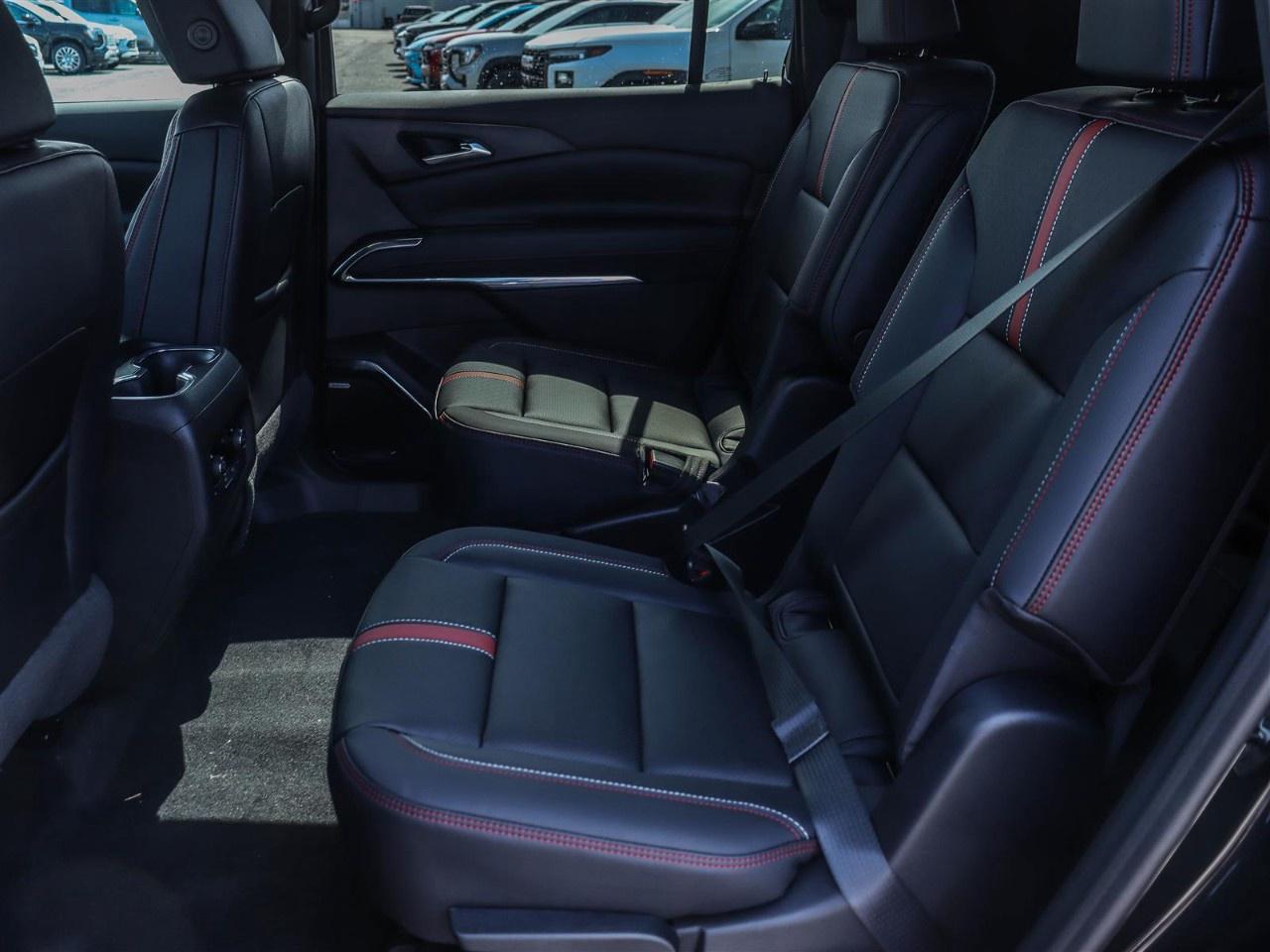 2026 Chevrolet Traverse AWD 4dr RS Photo