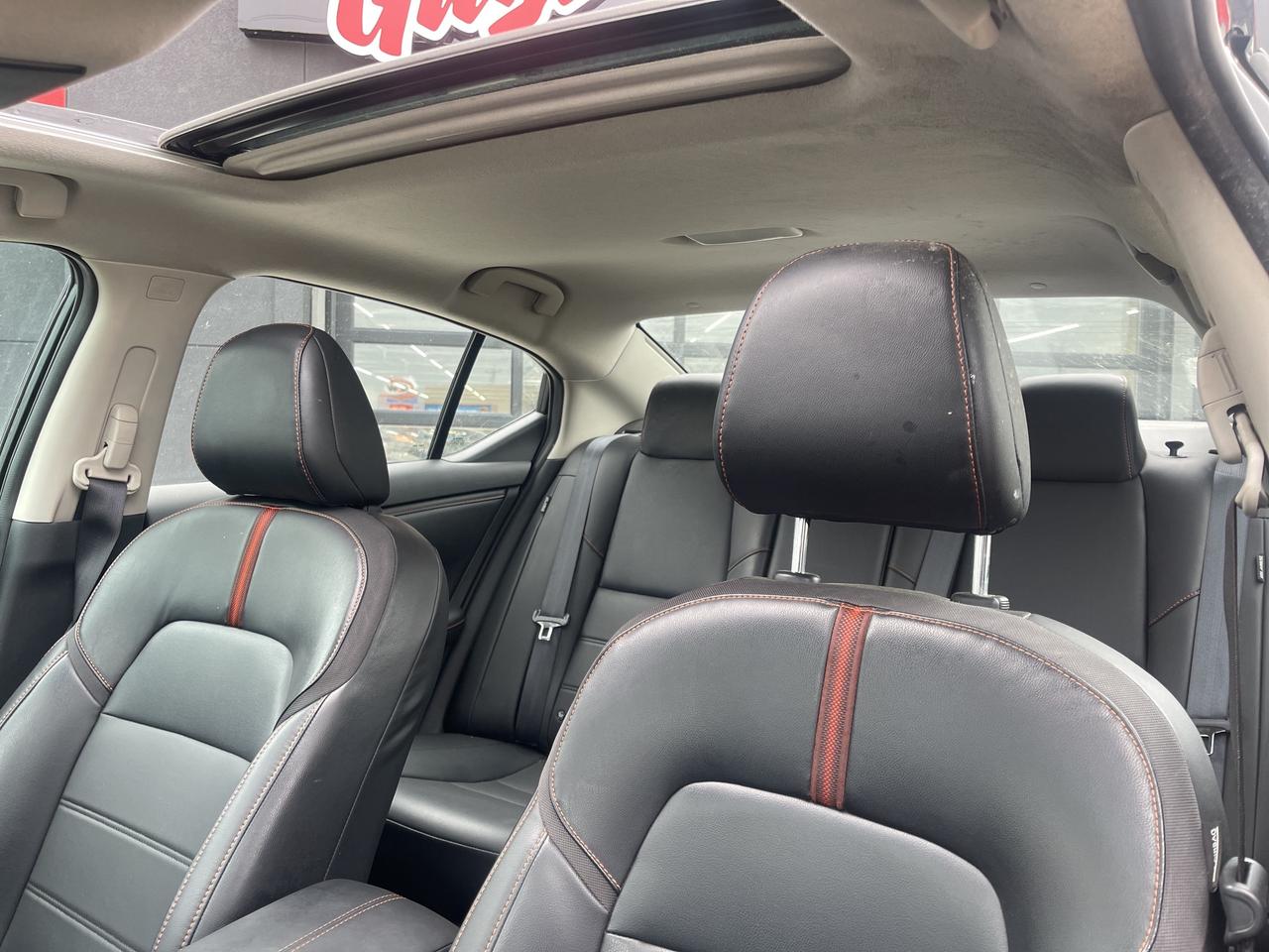 2022 Nissan Sentra SR Premium   Leather   Sunroof   New Tires Photo