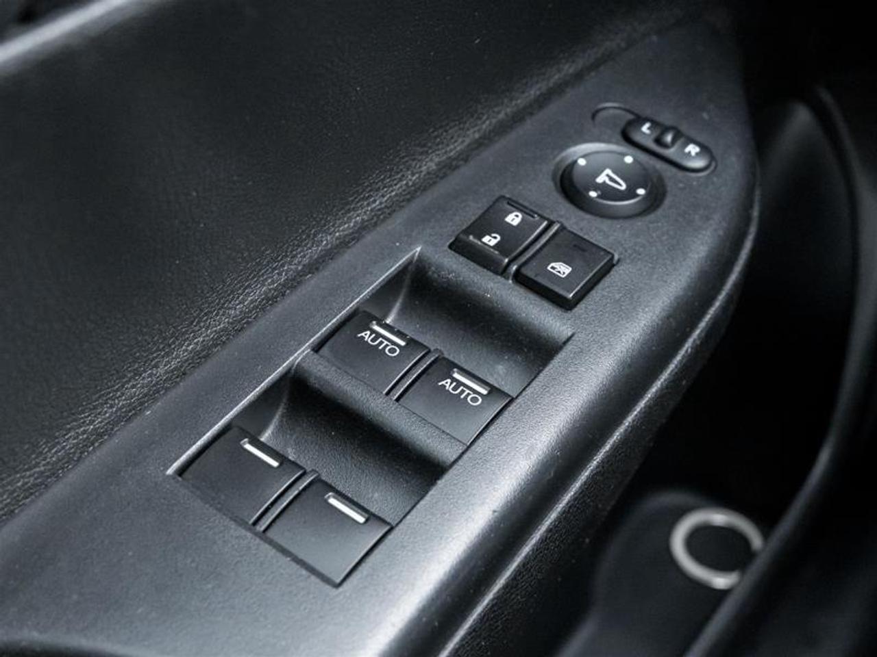 2013 Honda Accord EX-L (CVT) 4dr Sedan Photo
