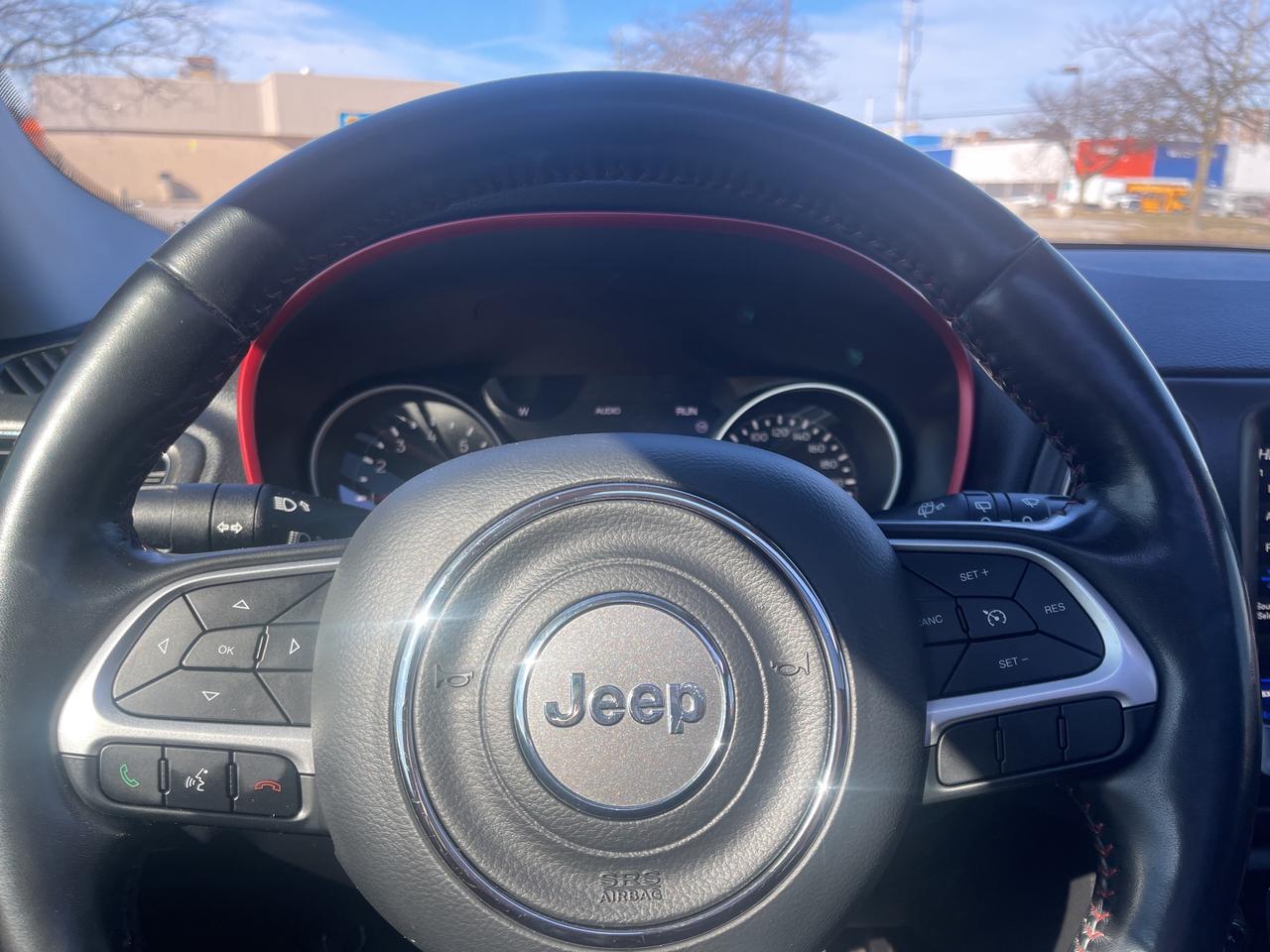 2021 Jeep Compass Trailhawk Elite 4WD Panoroof Nav Back Up Cam Photo3