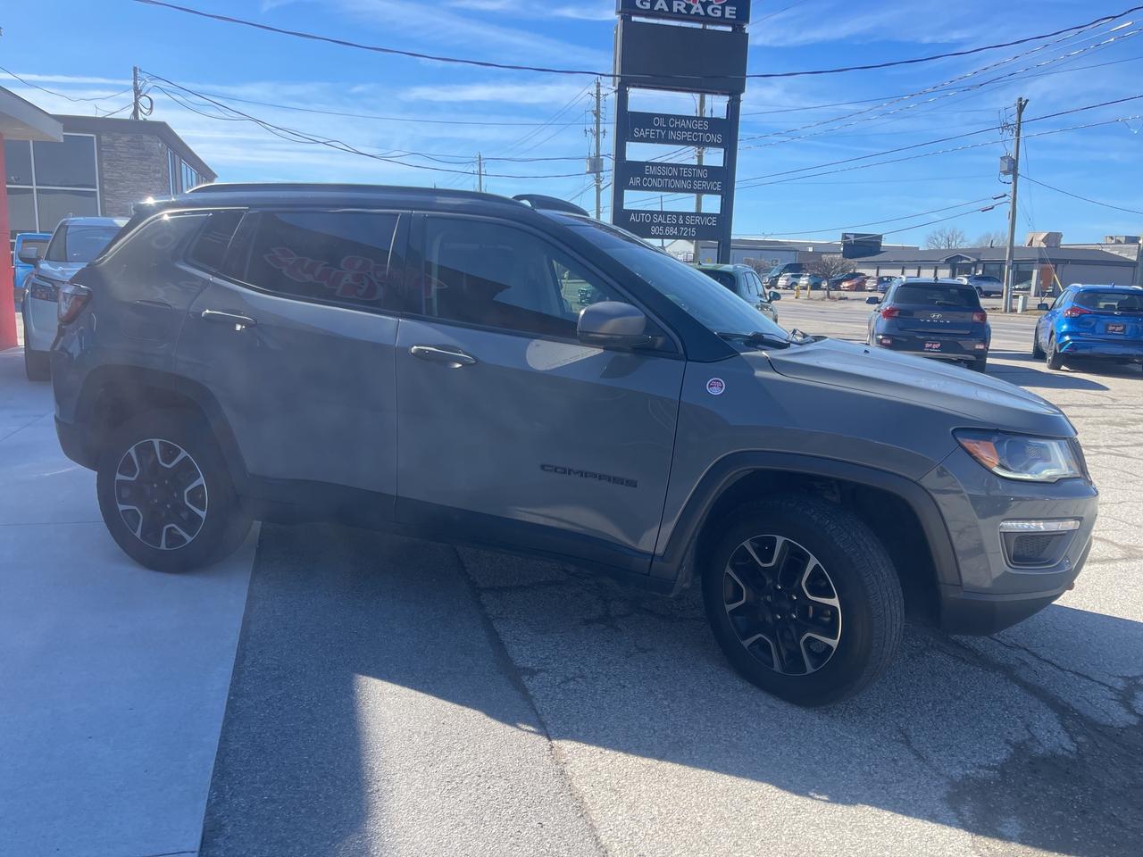 2021 Jeep Compass Trailhawk Elite 4WD Panoroof Nav Back Up Cam Photo